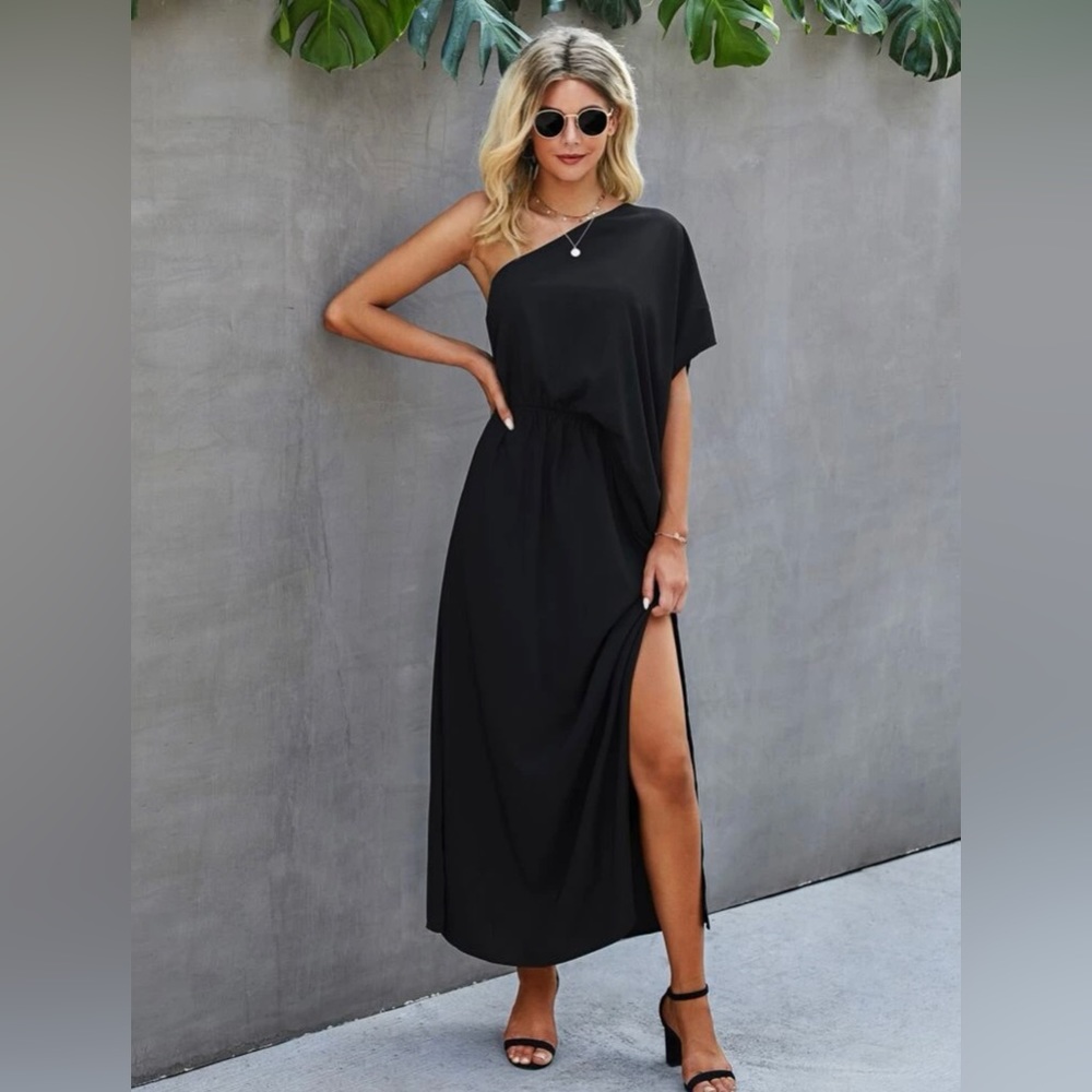 One shoulder batwinged sleeve split thigh dress large